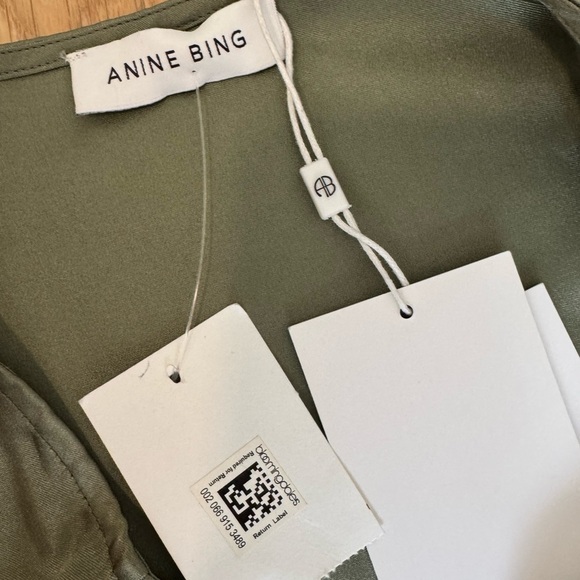 ANINE BING 100% Silk Jolin Sage Green Skirt w/ Slit Size Medium NWT - Picture 7 of 10